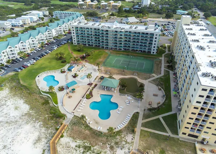 Pool View With Onsite Sauna Access And Pickleball Courts Apartment *