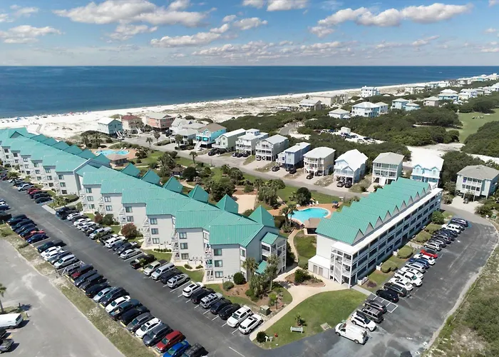 Pool View With Onsite Sauna Access And Pickleball Courts Apartment *